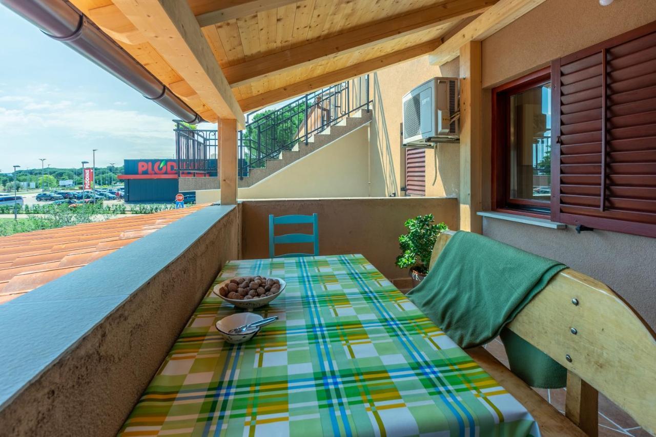 Apartments Armando Fažana Extérieur photo