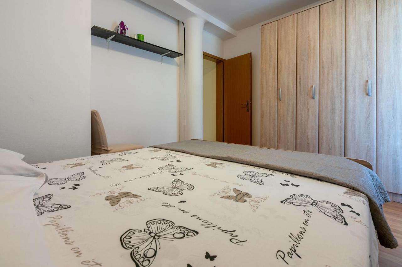 Apartments Armando Fažana Extérieur photo