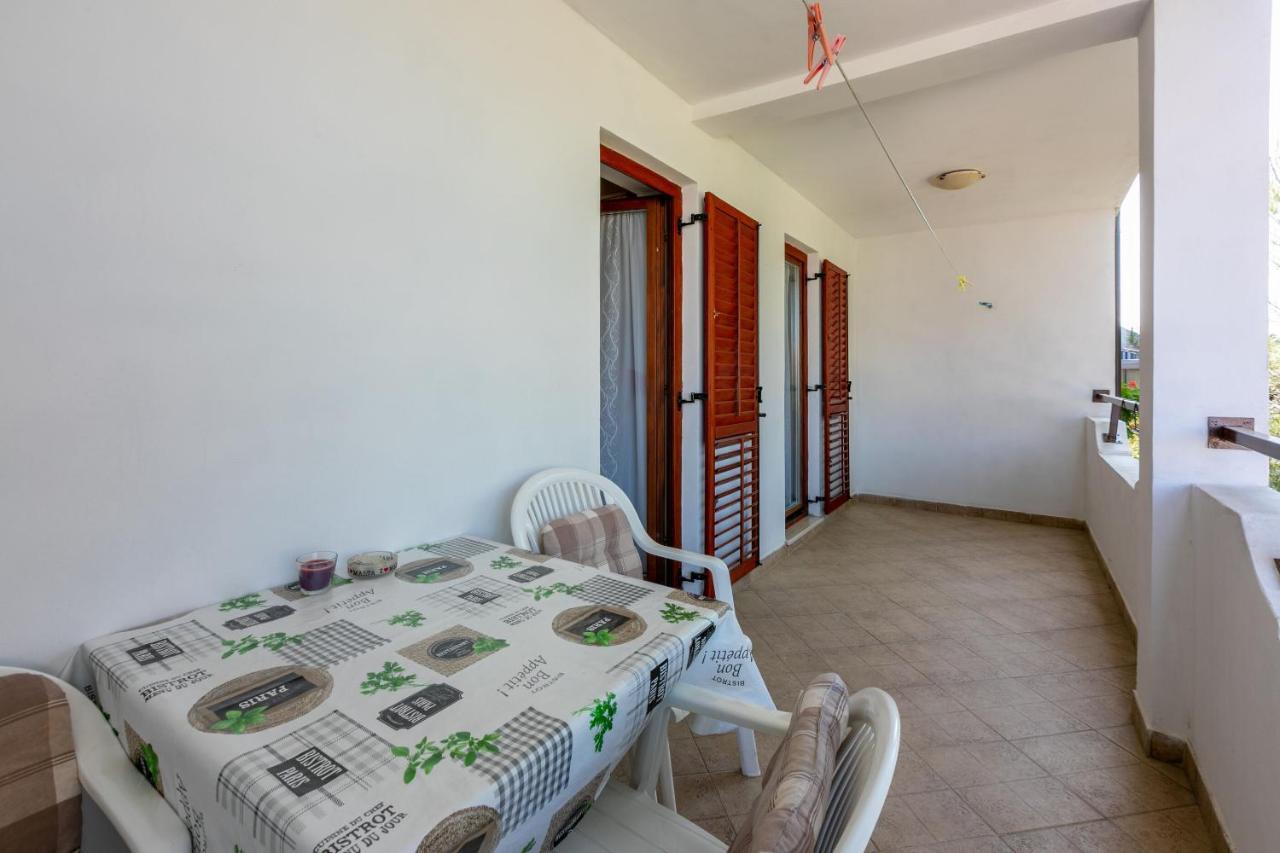 Apartments Armando Fažana Extérieur photo